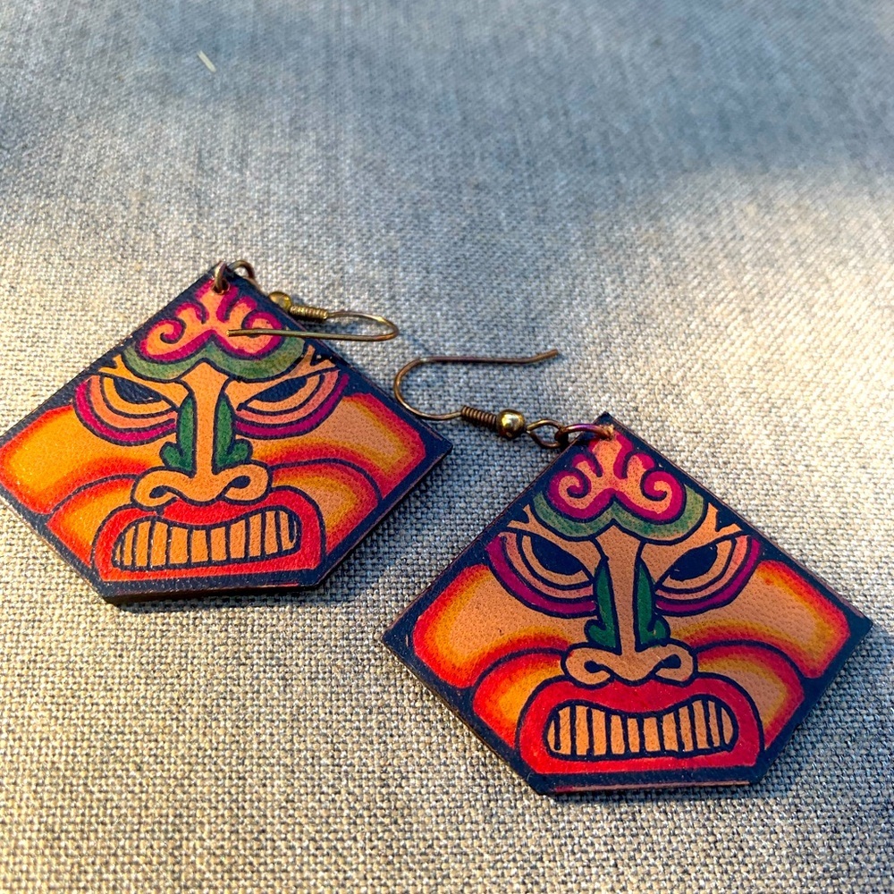 RARE FIND Vintage Handcrafted Leather Earrings